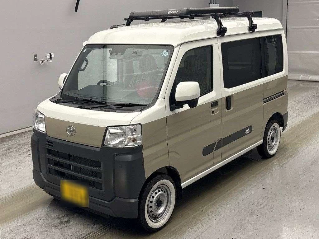 Toyota Pixis Van S700M 2024